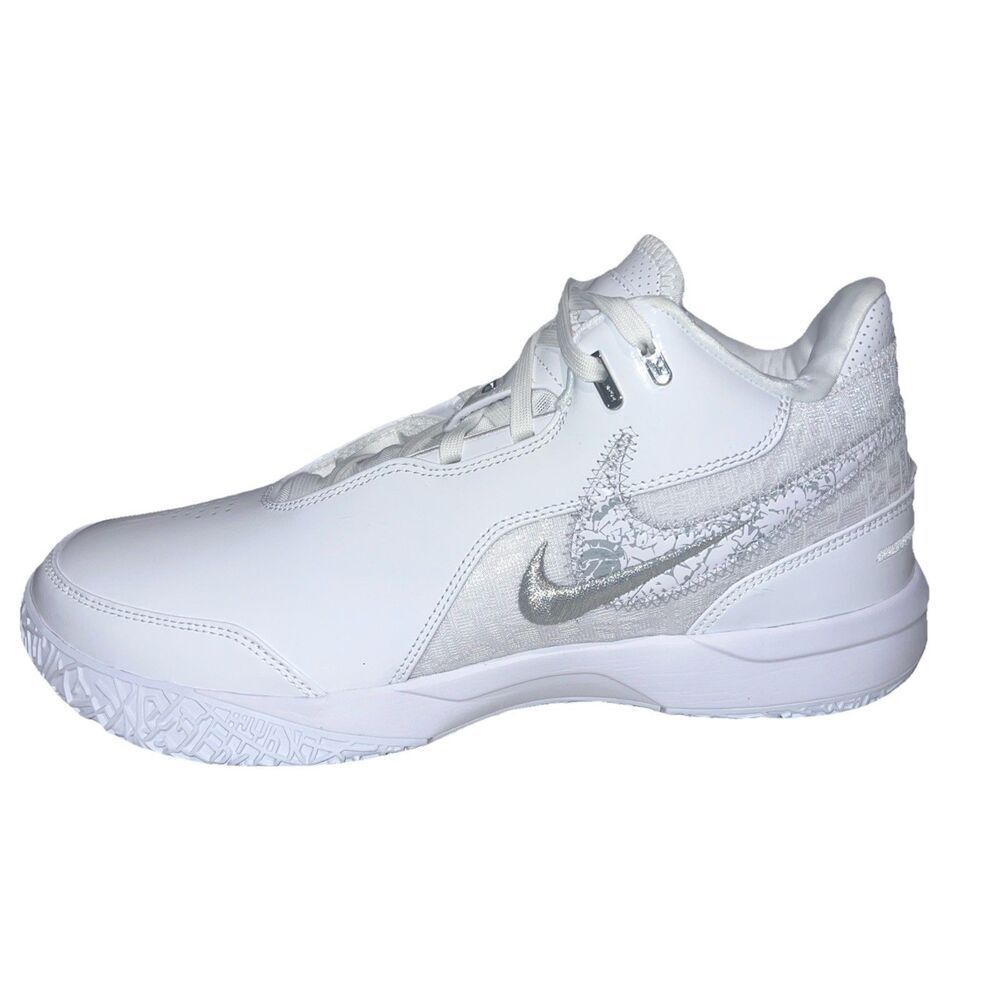 Nike Zoom LeBron NXXT Gen AMPD White Metallic Silver Mens size 11  New no lid